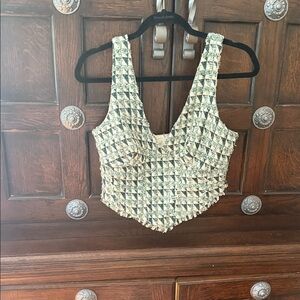 Le Lis Black and Cream Textured Tank Top